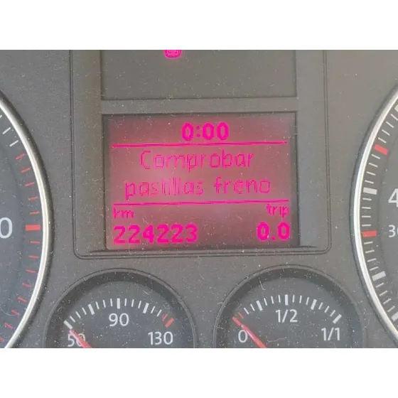 VOLKSWAGEN GOLF V BERLINA (1K1) '2005 TRENDLINE NEGRO