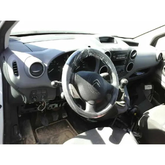 CITROEN BERLINGO CUADRO '2018 L1 BLANCO