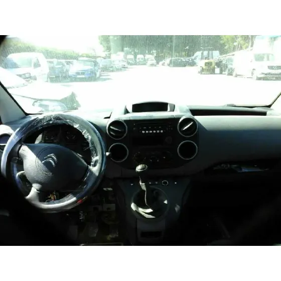 CITROEN BERLINGO CUADRO '2018 L1 BLANCO
