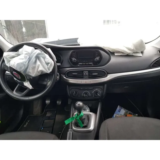 FIAT TIPO II (357) BERLINA '2018 EASY GRIS OSCURO