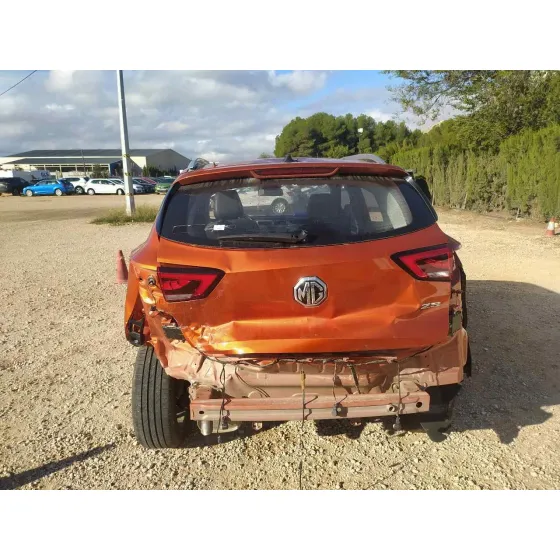 MG ZS '2023 1.0 VTI NARANJA
