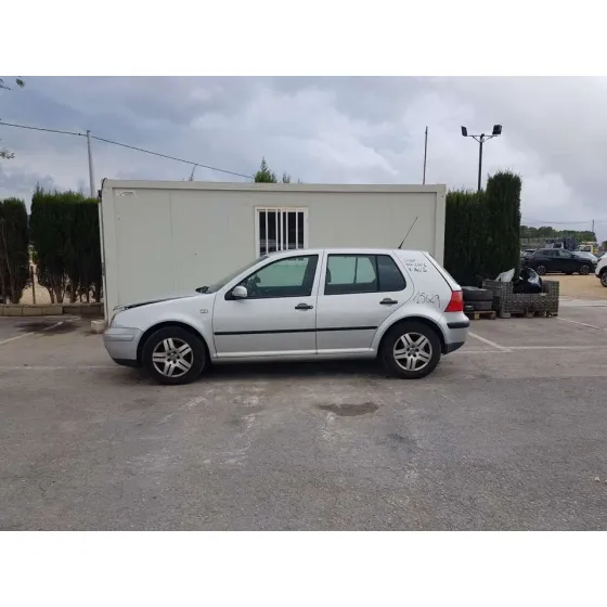 VOLKSWAGEN GOLF IV BERLINA (1J1) '2001 HIGHLINE GRIS