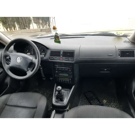 VOLKSWAGEN GOLF IV BERLINA (1J1) '2001 HIGHLINE GRIS