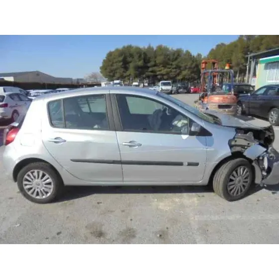 RENAULT CLIO III '2011 AUTHENTIQUE GRIS
