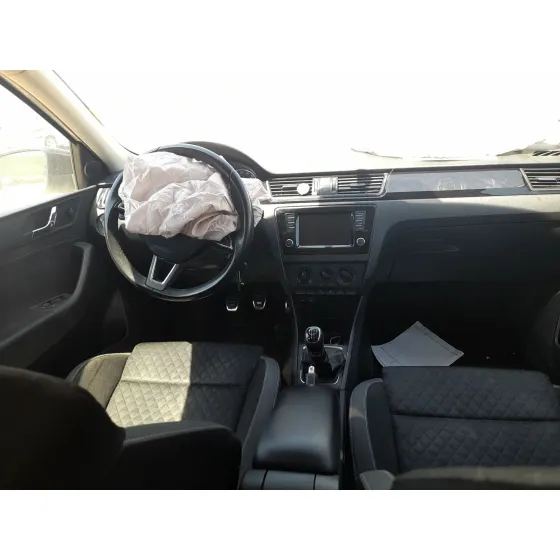 Skoda RAPID SPACEBACK (NH1) 2015