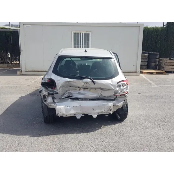 TOYOTA AURIS '2010 ACTIVE GRIS