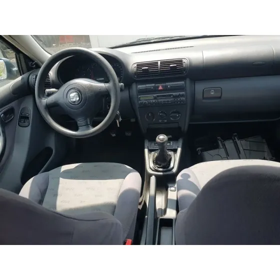 SEAT LEON (1M1) '2000 SIGNO GRIS OSCURO