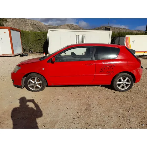 Toyota COROLLA (_E12_) 2003