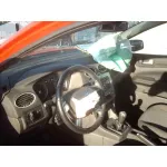 FORD FOCUS BERLINA (CAP) FORD FOCUS BERLINA (CAP) '2004 GHIA ROJO 2004
