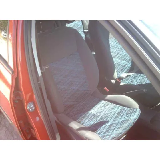 RENAULT CLIO GRANDTOUR '2008 AUTHENTIQUE ROJO