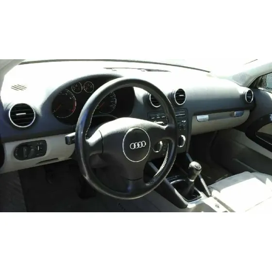 AUDI A3 (8P) '2003 2.0 FSI AMBITION NEGRO