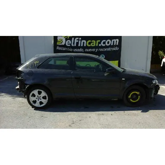 AUDI A3 (8P) '2003 2.0 FSI AMBITION NEGRO