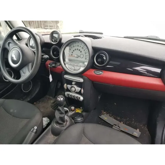 MINI MINI (R56) '2010 ONE BLANCO