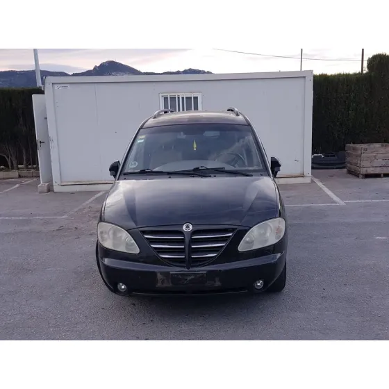 SSANGYONG RODIUS '2007 XDI NEGRO