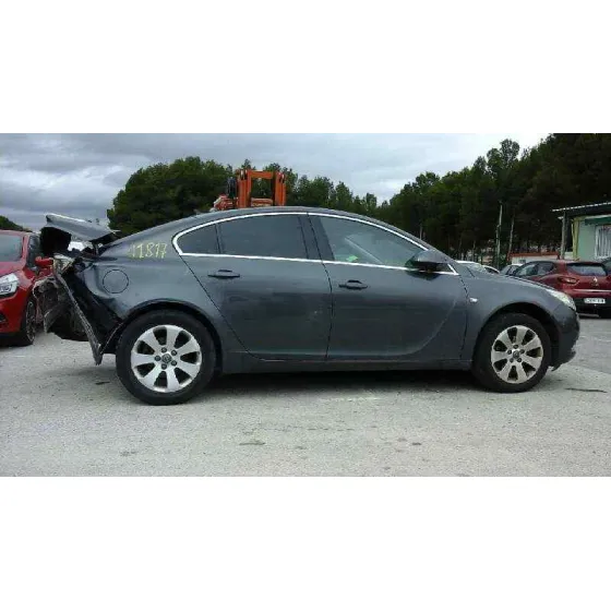 OPEL INSIGNIA BERLINA '2009 EDITION GRIS