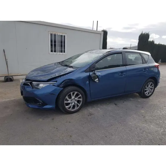 TOYOTA AURIS '2016 ACTIVE AZUL