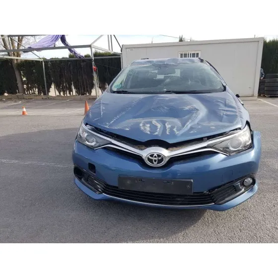 TOYOTA AURIS '2016 ACTIVE AZUL