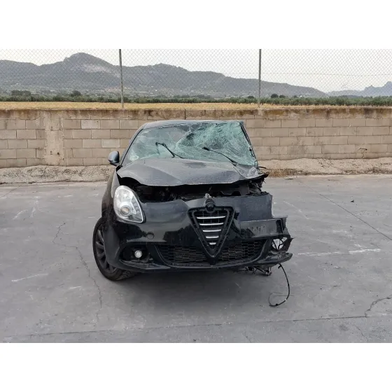 Alfa Romeo GIULIETTA (940_) 2010