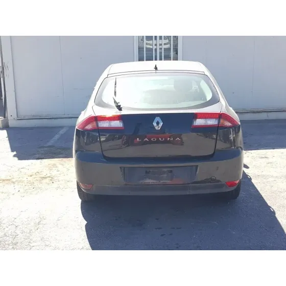 RENAULT LAGUNA III '2011 AUTHENTIQUE NEGRO