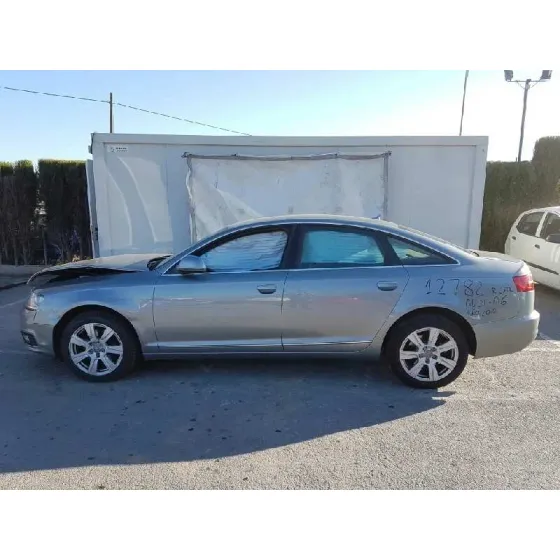 AUDI A6 BERLINA (4F2) '2010 2.7 TDI QUATTRO GRIS