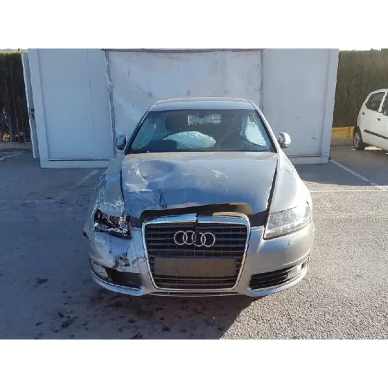AUDI A6 BERLINA (4F2) '2010 2.7 TDI QUATTRO GRIS
