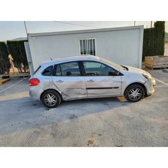 RENAULT CLIO GRANDTOUR '2008 AUTHENTIQUE GRIS