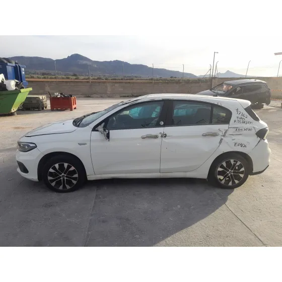 Fiat TIPO HATCHBACK (356_, 357_) 2016
