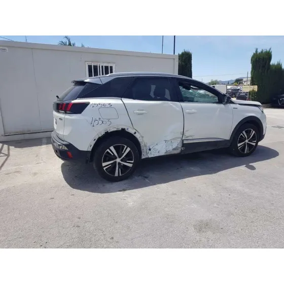 PEUGEOT 3008 '2018 GT LINE BLANCO
