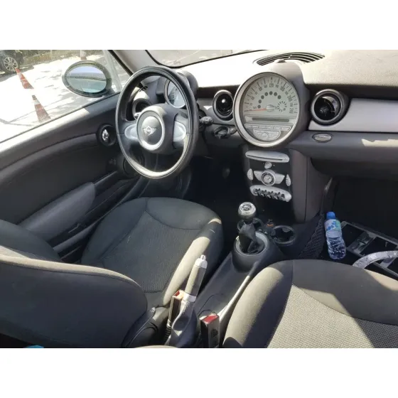 MINI MINI (R56) '2007 COOPER D AZUL