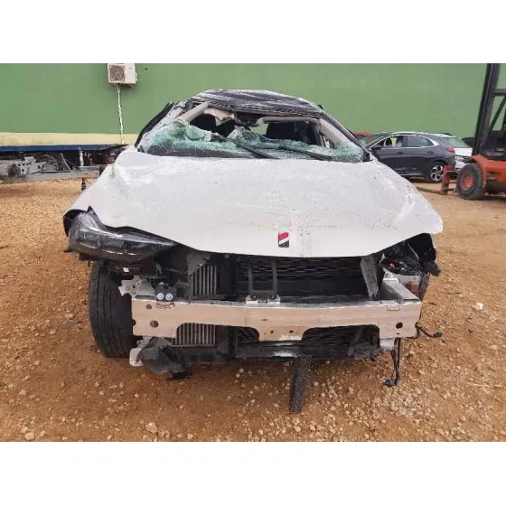 DS 3 CROSSBACK '2023 PERFORMANCE LINE GRIS