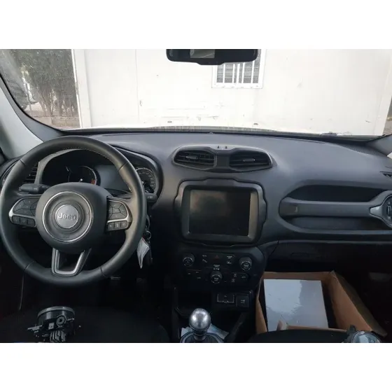 JEEP RENEGADE '2021 LONGITUDE 4X2 BLANCO