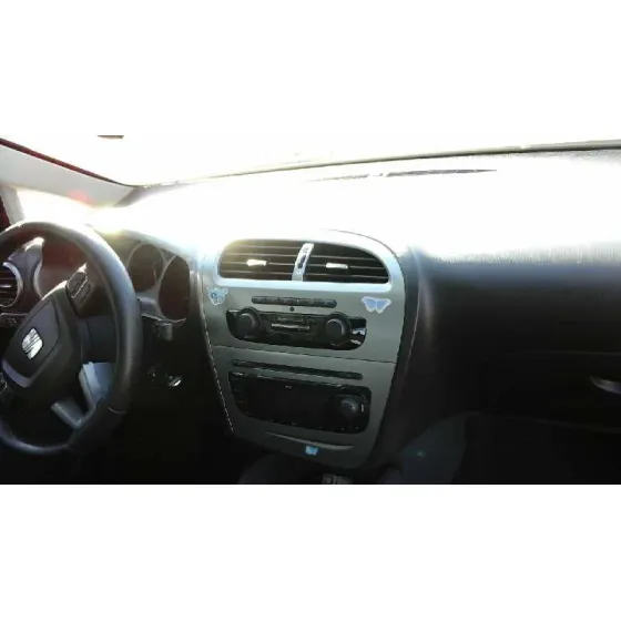 SEAT LEON (1P1) '2010 REFERENCE NEGRO