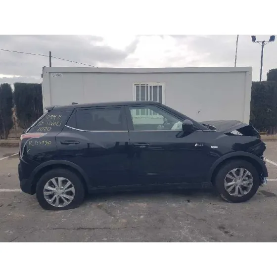 SSANGYONG TIVOLI '2020 NEGRO