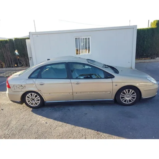 CITROEN C5 BERLINA '2005 PREMIER (E) DORADO