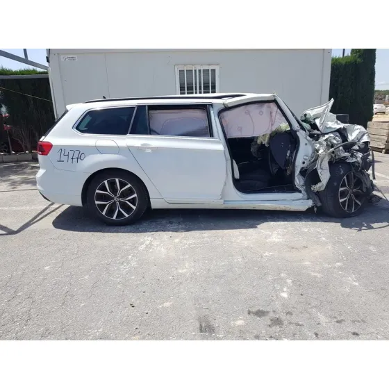 VOLKSWAGEN PASSAT VARIANT (CB5) '2021 BUSINESS BLANCO