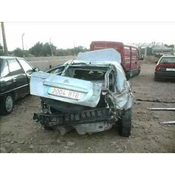 CITROEN C5 BERLINA '2001 2.0 HDI CAT (RHZ / DW10ATED) GRIS