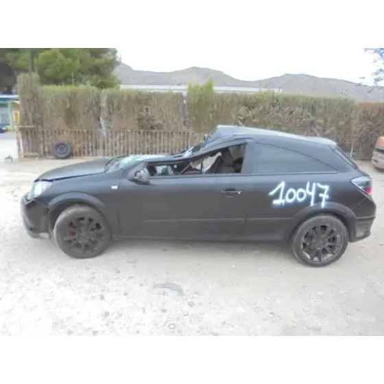 OPEL ASTRA GTC '2005 COSMO NEGRO