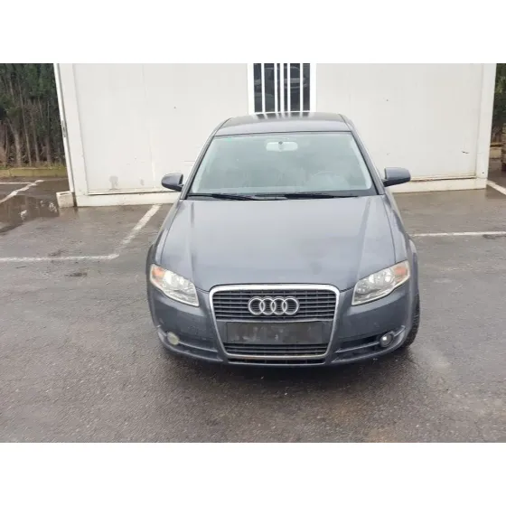 AUDI A4 BERLINA (8E) '2005 2.0 TDI 16V (103KW) GRIS SOCURO