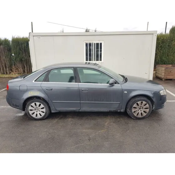AUDI A4 BERLINA (8E) '2005 2.0 TDI 16V (103KW) GRIS SOCURO