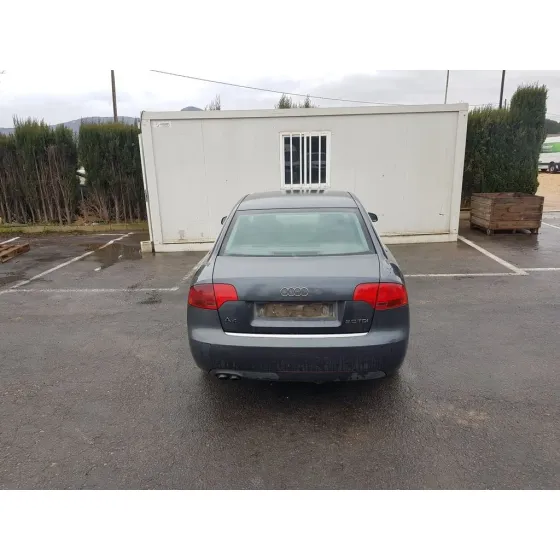 AUDI A4 BERLINA (8E) '2005 2.0 TDI 16V (103KW) GRIS SOCURO