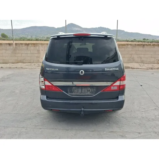 Ssangyong RODIUS I 2005
