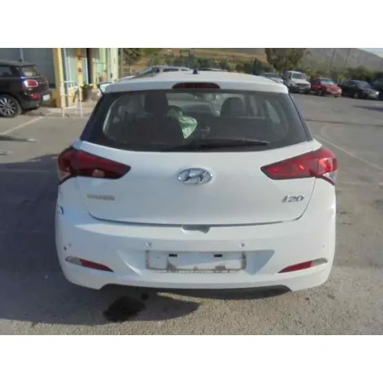 HYUNDAI I20 '2016 CLASSIC BLANCO
