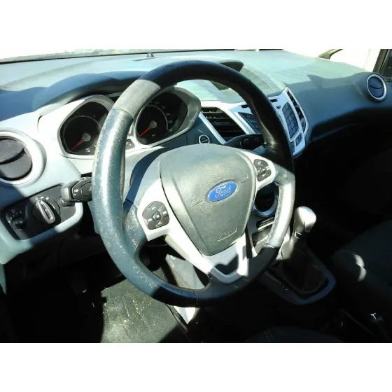FORD FIESTA (CB1) '2010 TREND NEGRO
