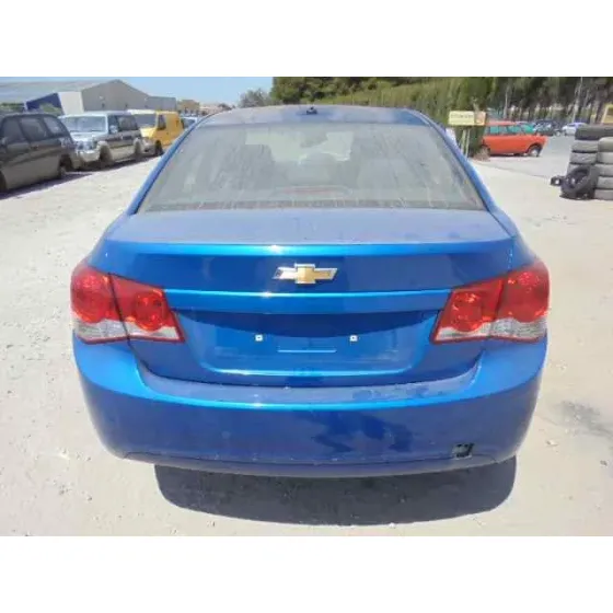 CHEVROLET CRUZE '2011 LS AZUL