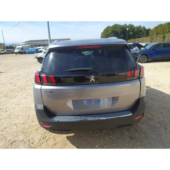 PEUGEOT 5008 '2018 ALLURE GRIS