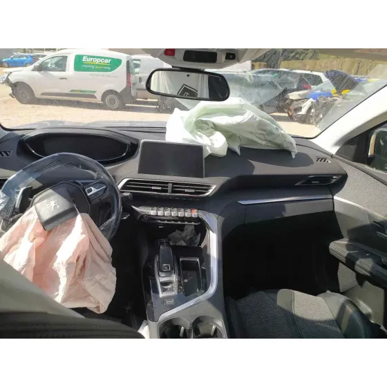 PEUGEOT 5008 '2018 ALLURE GRIS