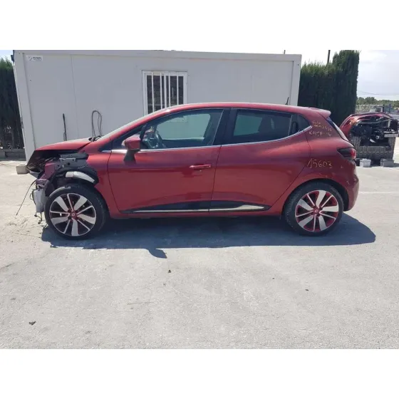 RENAULT CLIO IV '2016 ZEN GRANATE
