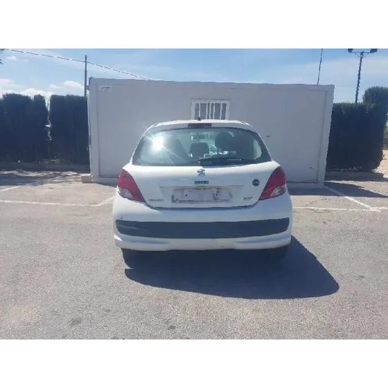 PEUGEOT 207 '2011 CONFORT BLANCO