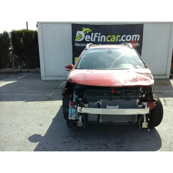 PEUGEOT 2008 (--.2013->) '2019 ALLURE ROJO