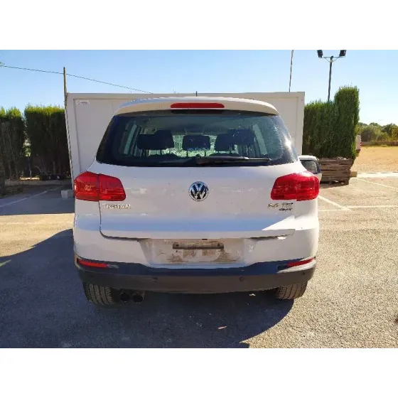 VOLKSWAGEN TIGUAN (5N2) '2012 ADVANCE BLUEMOTION BLANCO